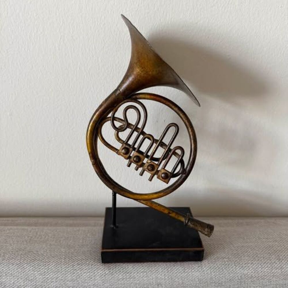 French Horn Metal Sculpture on Stand – Musical Desk & Shelf Decor (10.5")